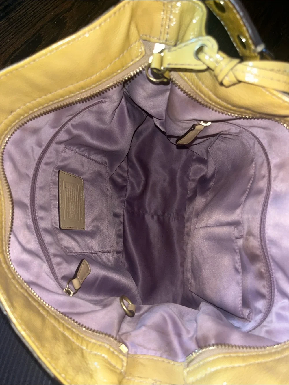 Y2K Coach Zoe Large Patent Leather Hobo Shoulder Bag  Fawn/Mustard L0893-12776